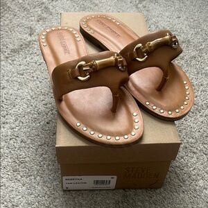 Steve Madden Brown Leather Sandals with Gold Hardware